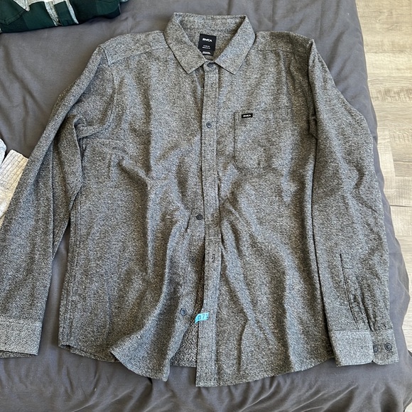 Flannel bundle - Picture 2 of 3